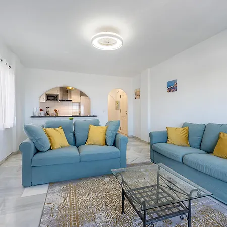 Apartment Calahonda 2 Bed With Indoor Swimming Pool *