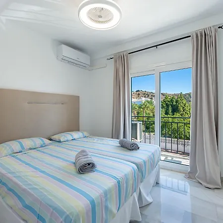 Apartment Calahonda 2 Bed With Indoor Swimming Pool Sitio de Calahonda