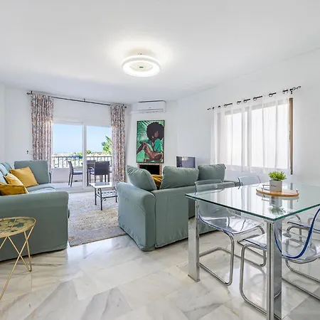 Apartment Calahonda 2 Bed With Indoor Swimming Pool *