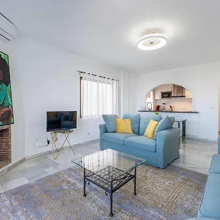 Calahonda 2 Bed With Indoor Swimming Pool Apartment *