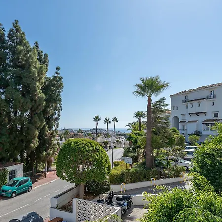 Apartment Calahonda 2 Bed With Indoor Swimming Pool Sitio de Calahonda